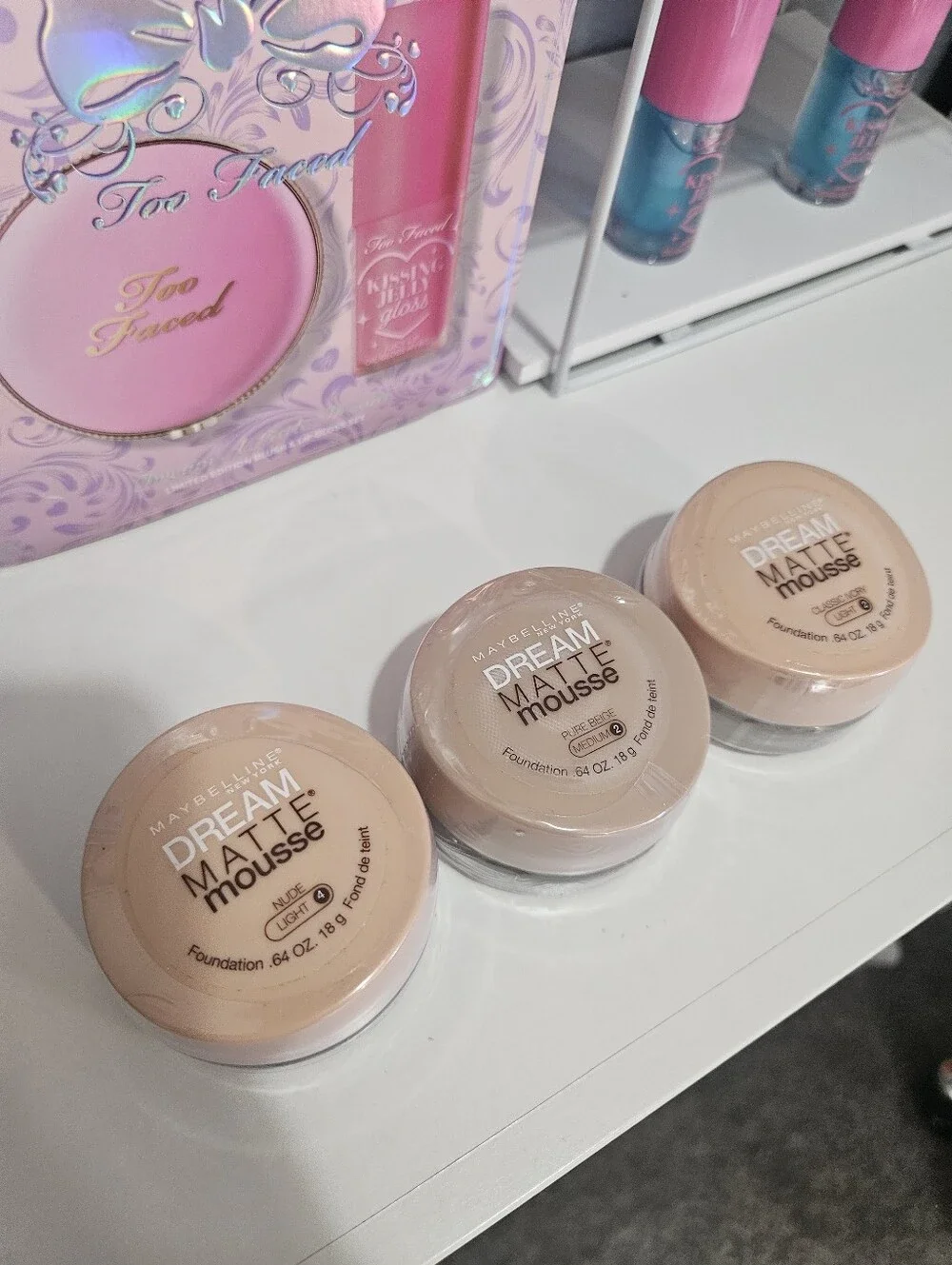Maybelline Dream Matte Mousse Foundation Set